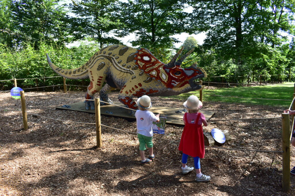 Marwell Zoo Brickosaurs