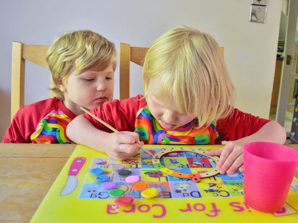 painting rainbow dreamcatcher