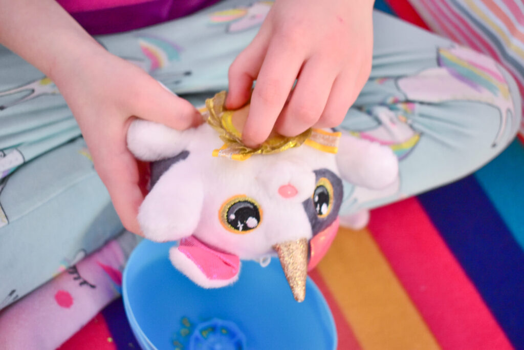 Scratch 'n' Reveal heart on Puppycorn