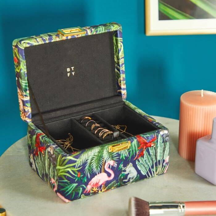 Jewellery box